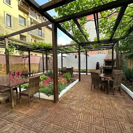 бордо 3* Černomorec